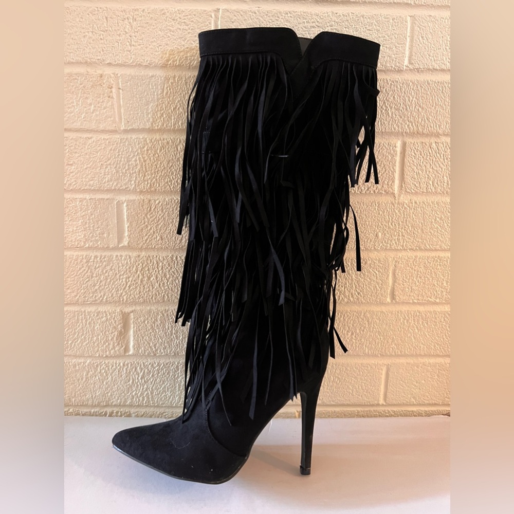 Fringe heels